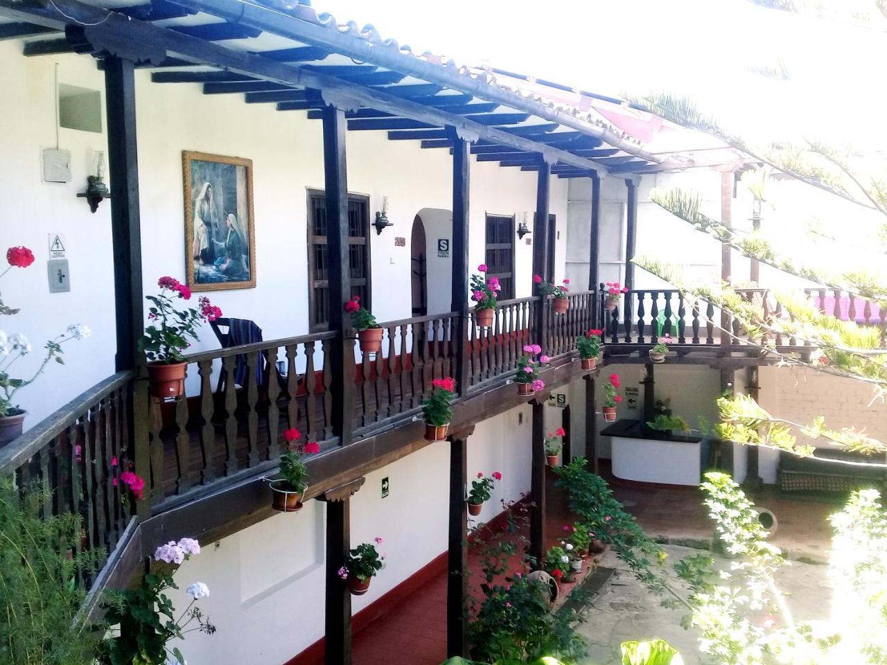 Fidelisima Hotel Chachapoyas Exterior foto