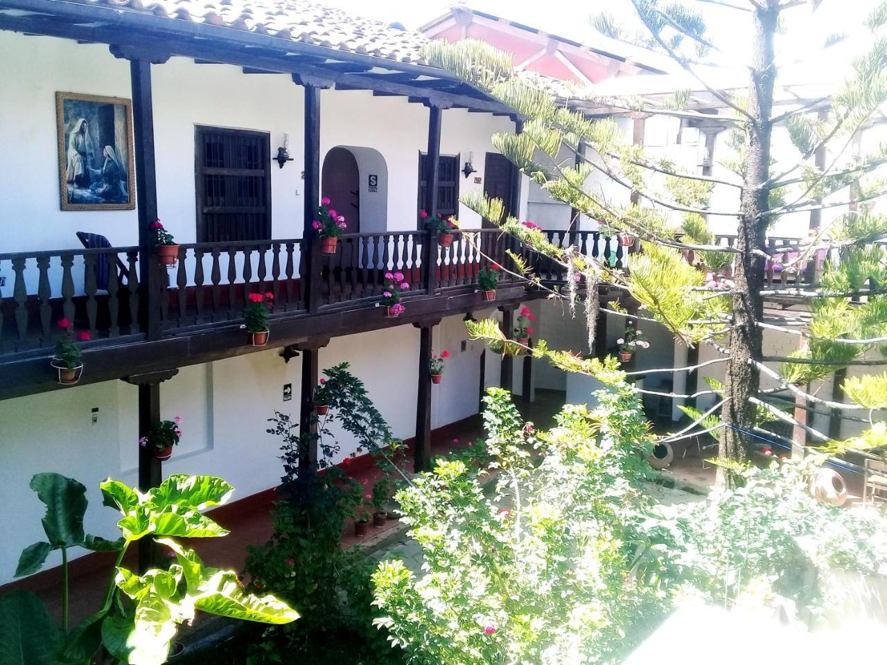 Fidelisima Hotel Chachapoyas Exterior foto